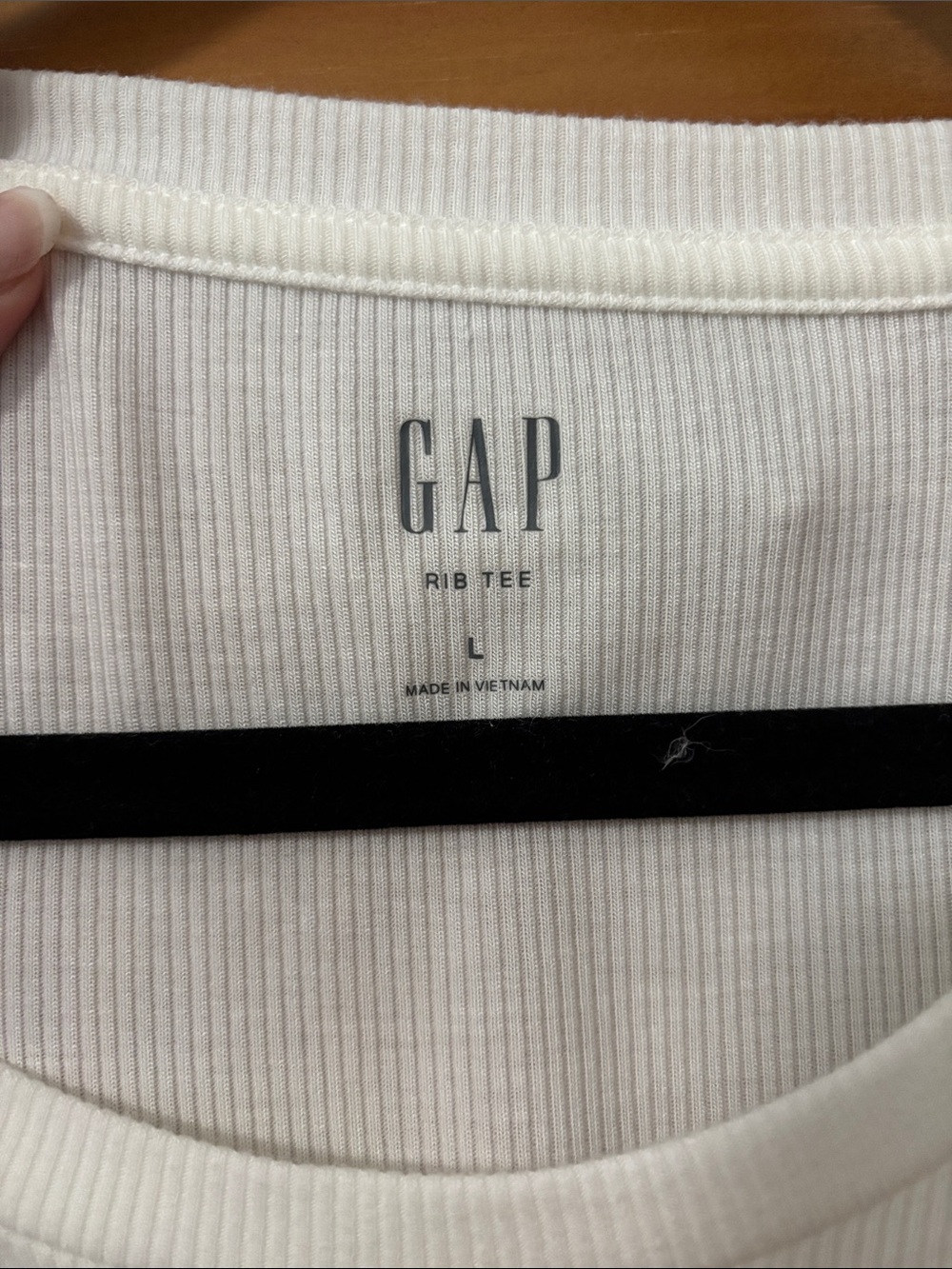 GAP White Ruffle Sleeve Ribbed Tee - Picture 2 of 7